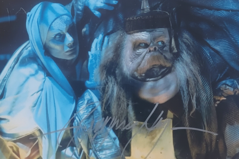 Virginia Hey, 'Farscape', autografiada