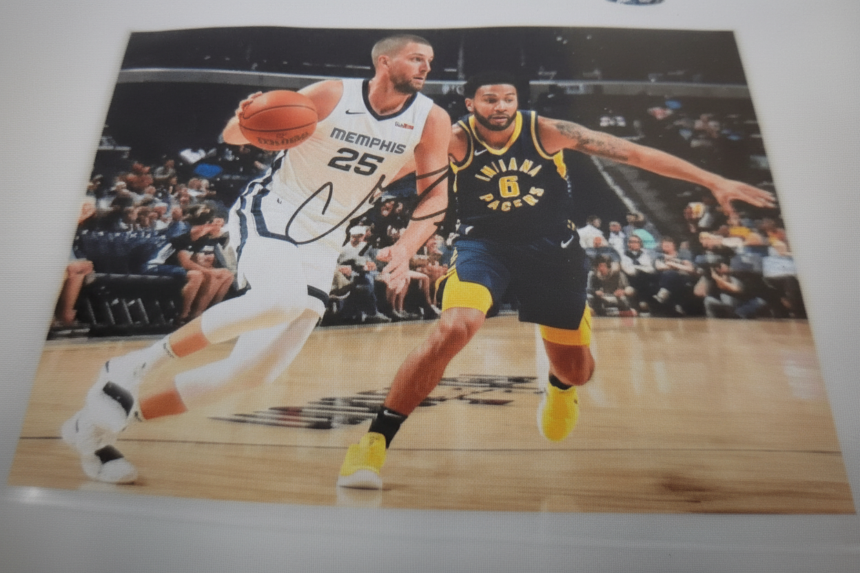 Chandler Parsons, Autographed/Signed 8x10 2/COA