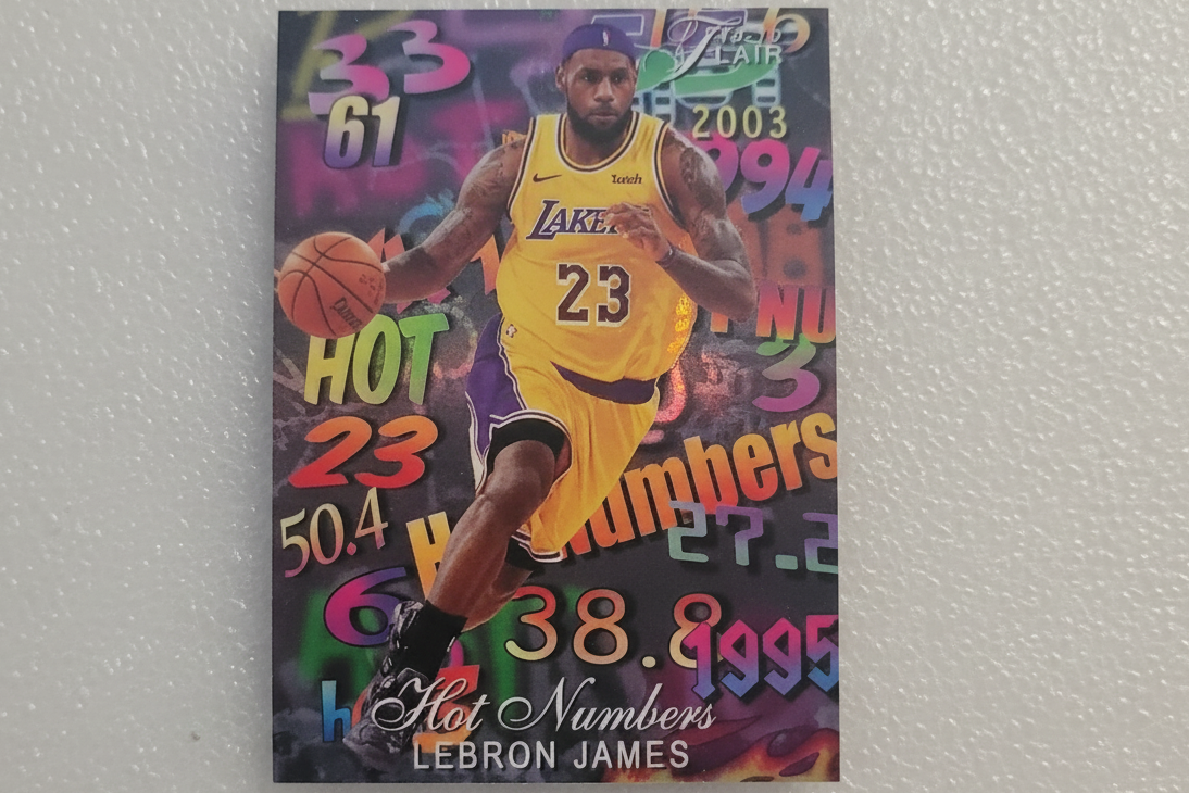 Números destacados: Tarjeta Mint de LeBron James