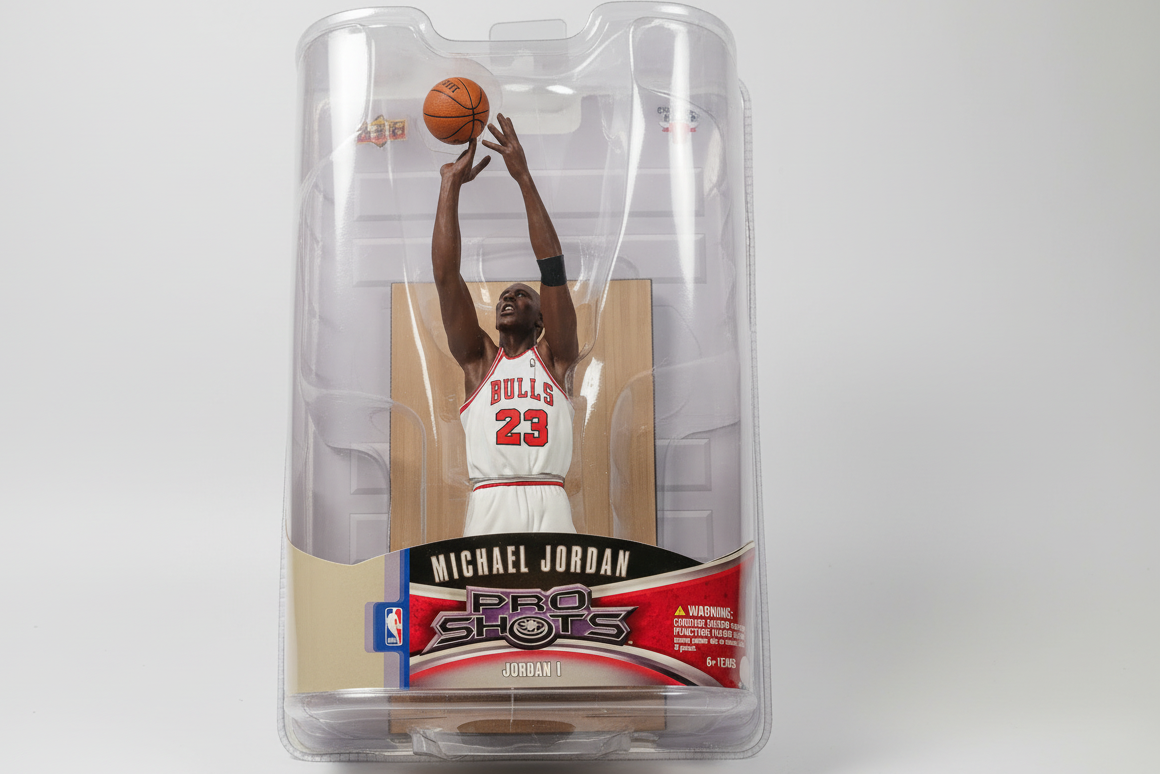 Pro Shots, Michael Jordan Figurine