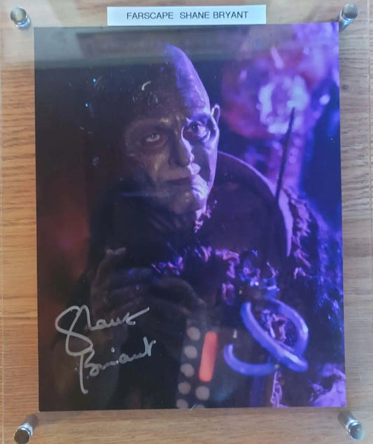 Shane Bryant, "Farscape", Photograph, Signed,